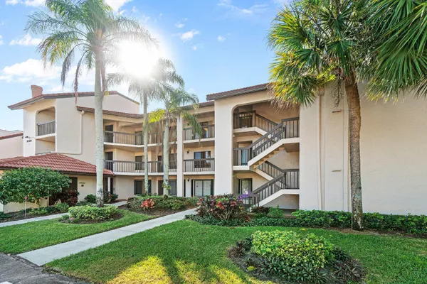 Property Slideshow image 2 of 65 | 10110 cedar point blvd 305, Boynton Beach, FL, 33437
