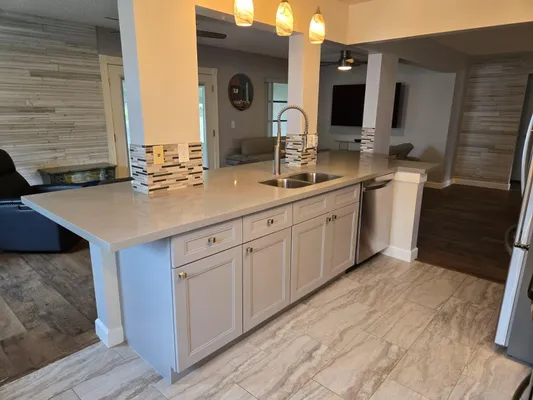 Property Slideshow image 2 of 24 | 1124 nw 90th way, Plantation, FL, 33322