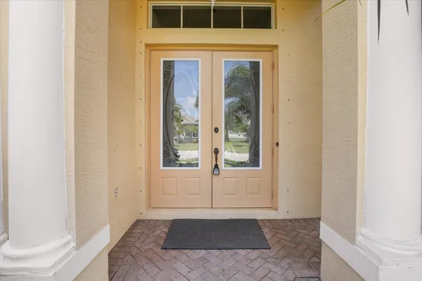 Property Slideshow image 3 of 41 | 521 sw lake manatee way, Port St. Lucie, FL, 34986