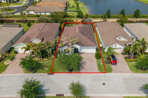 Property Slideshow image 3 of 29 | 10095 sw indian lilac trl, Port St. Lucie, FL, 34987