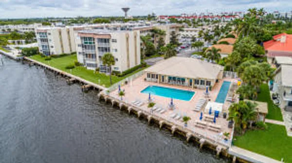 Property Slideshow image 2 of 30 | 646 snug harbor dr h308, Boynton Beach, FL, 33435
