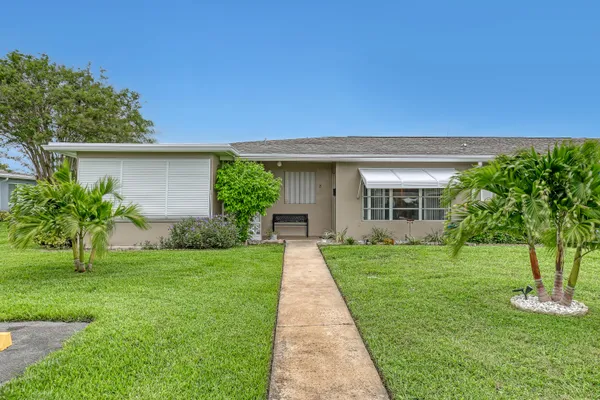 Property Slideshow image 2 of 41 | 245 main blvd b, Boynton Beach, FL, 33435
