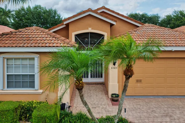 Property Slideshow image 2 of 50 | 6585 vía vicenza, Delray Beach, FL, 33446