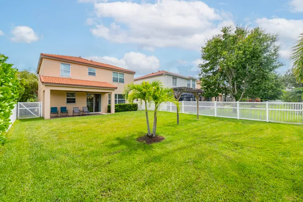 Property Slideshow image 2 of 48 | 11953 sw bennington cir, Port St. Lucie, FL, 34987