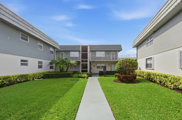 Property Slideshow image 2 of 60 | 756 flanders 756, Delray Beach, FL, 33484