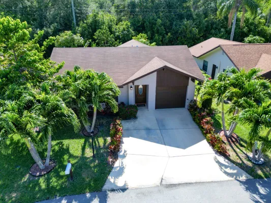 Property Slideshow image 3 of 29 | 6345 tall cypress cir, Greenacres, FL, 33463