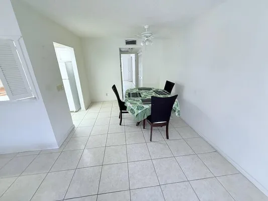 Property Slideshow image 3 of 21 | 128 upminster f, Deerfield Beach, FL, 33442