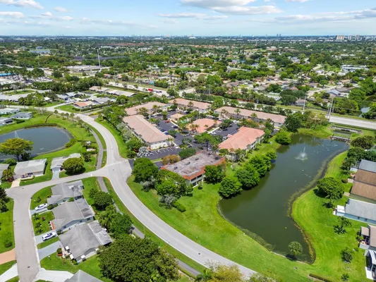 Property Slideshow image 2 of 29 | 3408 cypress trl 104, West Palm Beach, FL, 33417