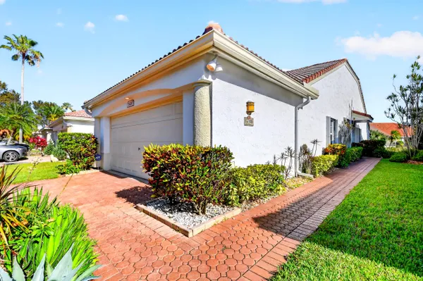 Property Slideshow image 2 of 52 | 6100 caladium rd, Delray Beach, FL, 33484