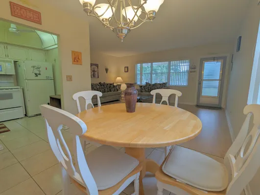 Property Slideshow image 2 of 23 | 113 e waltham e, West Palm Beach, FL, 33417