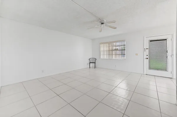Property Slideshow image 3 of 19 | 346 capri h, Delray Beach, FL, 33484