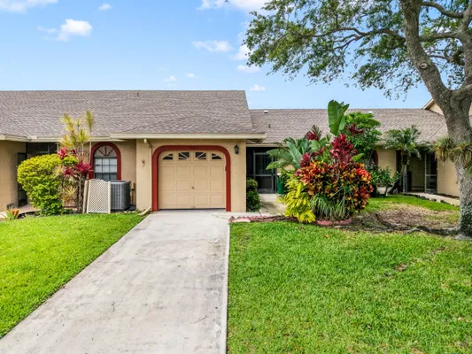 Property Slideshow image 2 of 29 | 9663 nw 76th st, Tamarac, FL, 33321