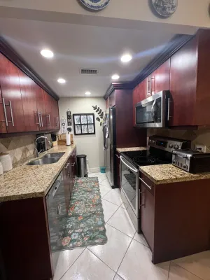 Property Slideshow image 2 of 22 | 4056 guildford d d, Boca Raton, FL, 33434