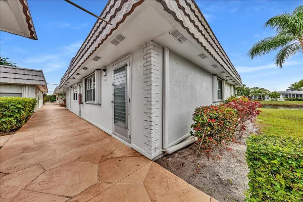 Property Slideshow image 2 of 44 | 150 valencia blvd g, Delray Beach, FL, 33446