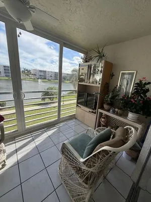 Property Slideshow image 2 of 34 | 324 se 10th st, Dania Beach, FL, 33004