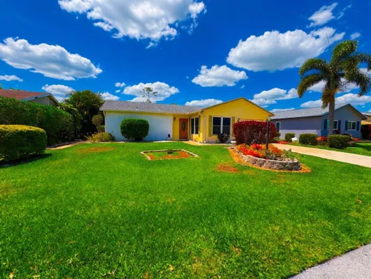 Property Slideshow image 2 of 13 | 6304 emerald sky ln, Greenacres, FL, 33463