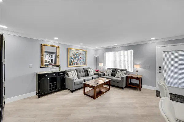 Property Slideshow image 3 of 23 | 964 normandy trl u, Delray Beach, FL, 33484