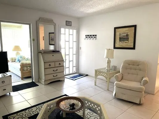 Property Slideshow image 2 of 47 | 1350 high point way way d, Delray Beach, FL, 33445