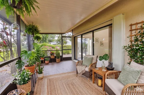 Property Slideshow image 3 of 76 | 5580 piping rock dr, Boynton Beach, FL, 33437