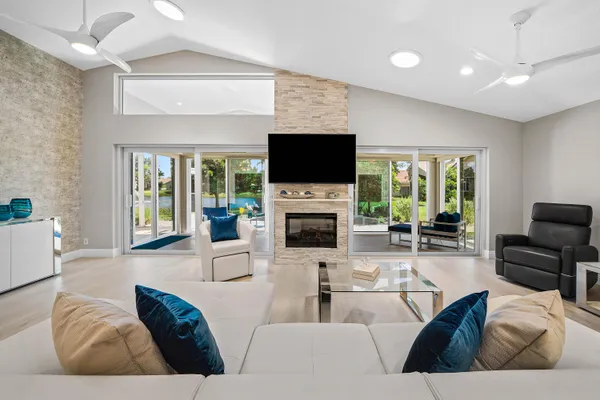 Property Slideshow image 2 of 41 | 7262 modena dr, Boynton Beach, FL, 33437