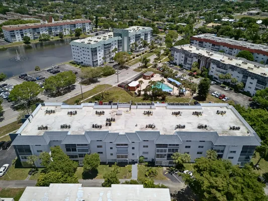Property Slideshow image 2 of 32 | 4770 nw 21st st 412, Lauderhill, FL, 33313