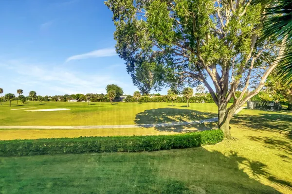 Property Slideshow image 3 of 10 | 23305 n barwood ln ln 209, Boca Raton, FL, 33428