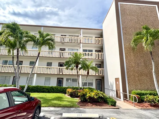 Property Slideshow image 3 of 34 | 4046 guilford c c, Boca Raton, FL, 33434