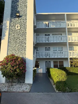 Property Slideshow image 2 of 17 | 1019 newport g g, Deerfield Beach, FL, 33442