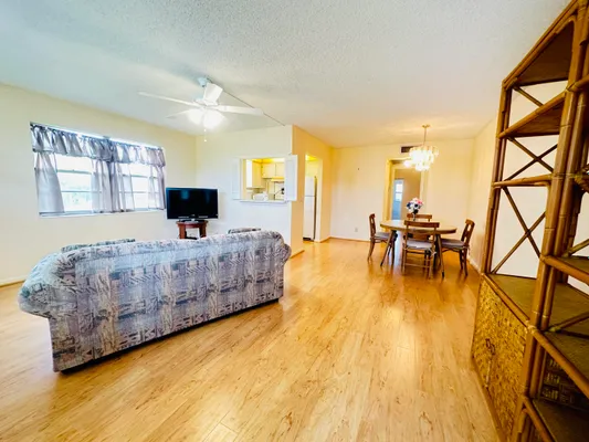 Property Slideshow image 2 of 54 | 269 farnham l l, Deerfield Beach, FL, 33442