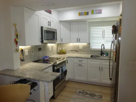 Property Slideshow image 2 of 20 | 2864 e crosley dr dr a, West Palm Beach, FL, 33415
