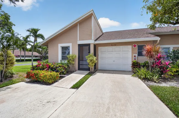 Property Slideshow image 3 of 71 | 8130 springtree rd a, Boca Raton, FL, 33496