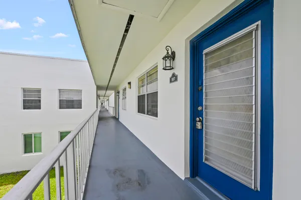 Property Slideshow image 2 of 36 | 507 normandy k k, Delray Beach, FL, 33484
