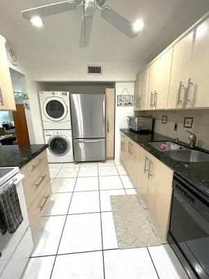 Property Slideshow image 3 of 22 | 2431 del aire blvd 115-d, Delray Beach, FL, 33445