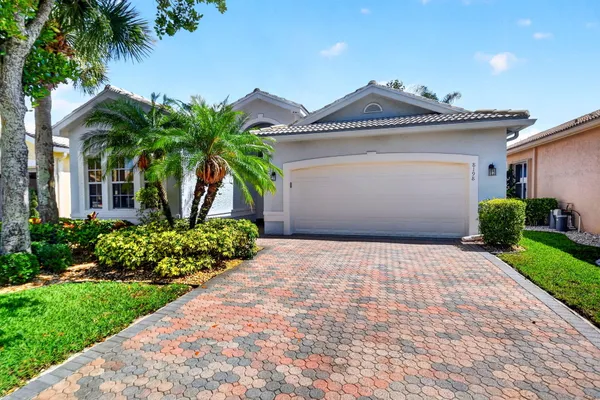Property Slideshow image 3 of 64 | 8198 azure coast blvd, Lake Worth, FL, 33467