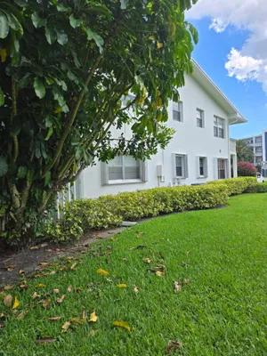 Property Slideshow image 2 of 14 | 177 upminster i 177, Deerfield Beach, FL, 33442