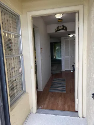 Property Slideshow image 3 of 38 | 23277 barwood ln 304, Boca Raton, FL, 33428
