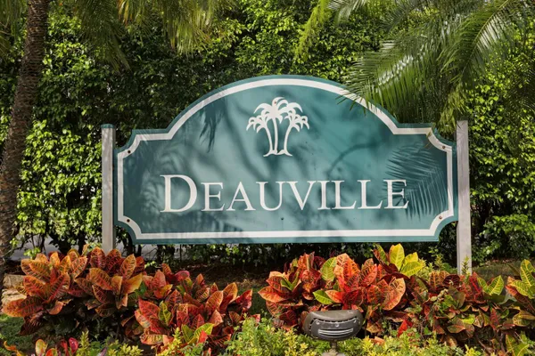 Property Slideshow image 2 of 45 | 6550 s oriole blvd 2050, Delray Beach, FL, 33446