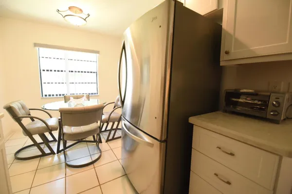 Property Slideshow image 3 of 18 | 11 southport ln h, Boynton Beach, FL, 33436