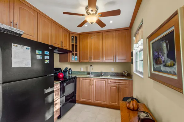 Property Slideshow image 3 of 23 | 144 tilford pl 144, Deerfield Beach, FL, 33442
