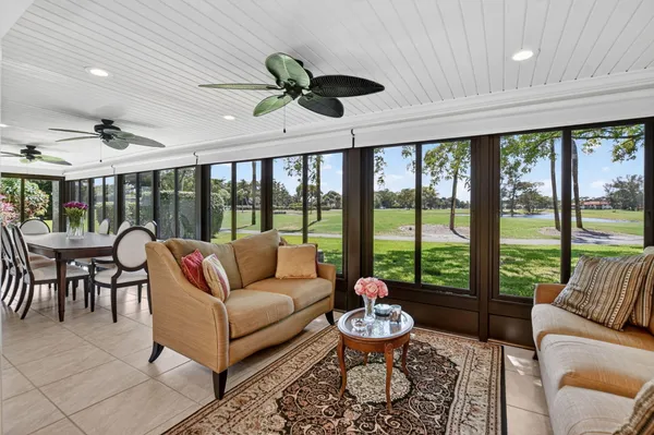 Property Slideshow image 3 of 75 | 8208 casa del lago 23b, Boca Raton, FL, 33433
