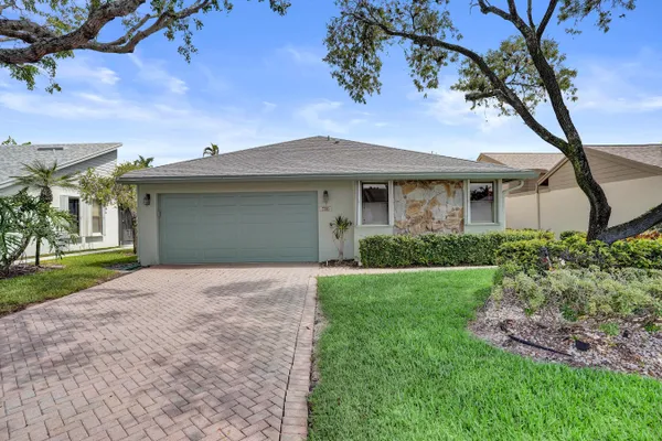 Property Slideshow image 2 of 66 | 2395 nw 15th st, Delray Beach, FL, 33445