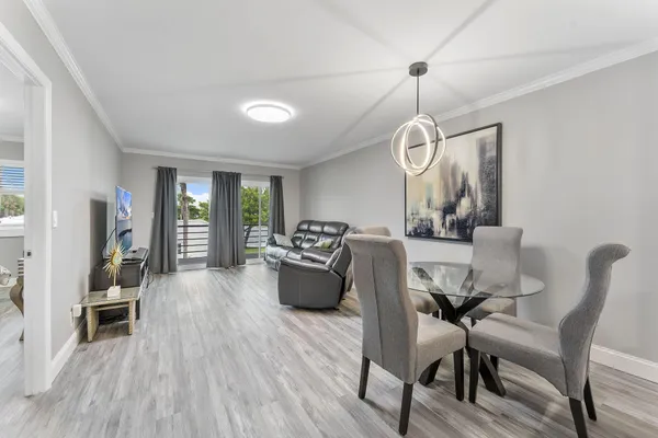 Property Slideshow image 2 of 23 | 118 lake constance dr, West Palm Beach, FL, 33411