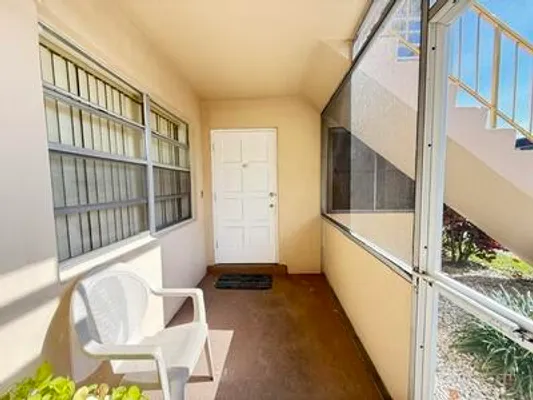 Property Slideshow image 2 of 14 | 187 stratford n 187, West Palm Beach, FL, 33417
