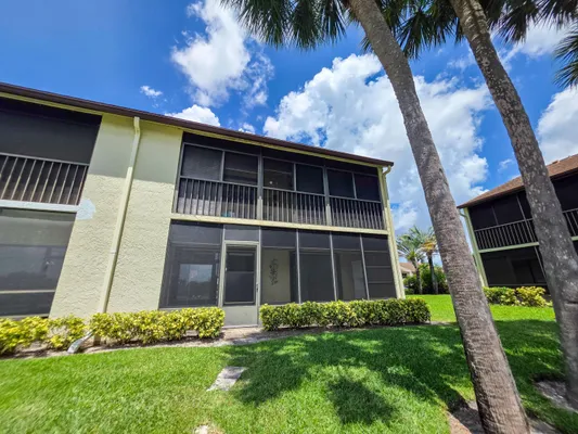 Property Slideshow image 2 of 44 | 7892 willow spring dr 1511, Lake Worth, FL, 33467