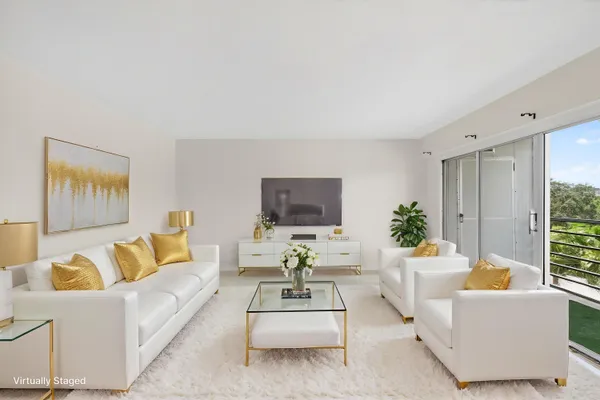 Property Slideshow image 3 of 98 | 35 mansfield a a, Boca Raton, FL, 33434