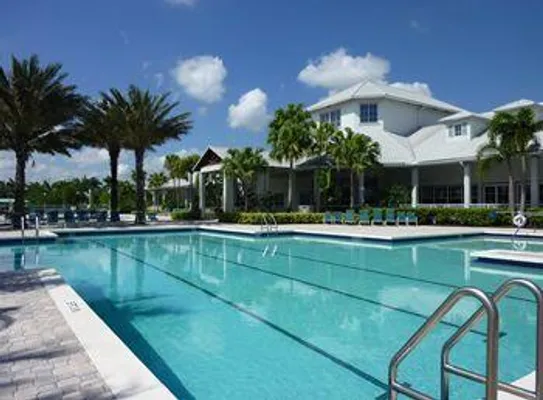 Property Slideshow image 3 of 11 | 2649 clipper cir, West Palm Beach, FL, 33411