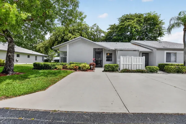 Property Slideshow image 2 of 31 | 8891 windtree st, Boca Raton, FL, 33496