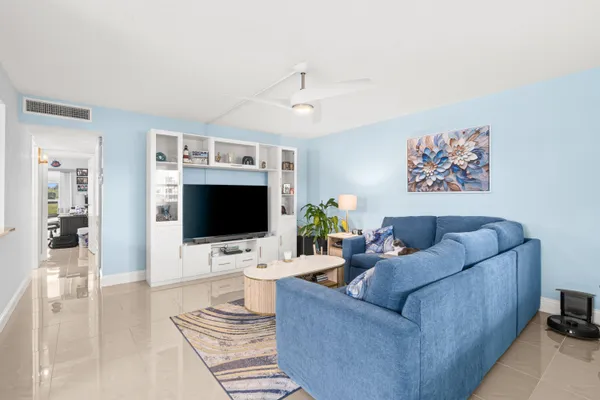 Property Slideshow image 2 of 24 | 360 monaco ct 360, Delray Beach, FL, 33446