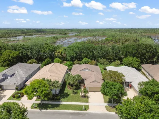 Property Slideshow image 2 of 33 | 2464 sailfish cove dr, West Palm Beach, FL, 33411