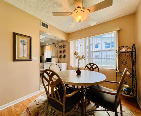 Property Slideshow image 3 of 15 | 161 northampton i i, West Palm Beach, FL, 33417